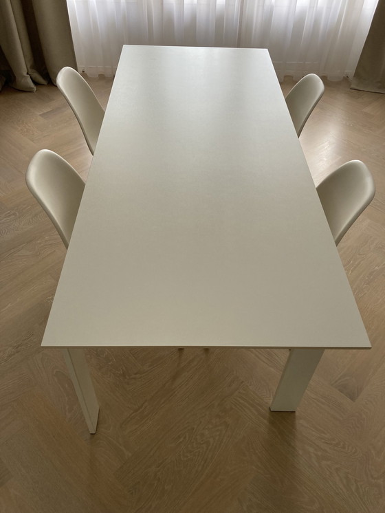 Image 1 of Kartell Ferrucio Laviani Four Tisch