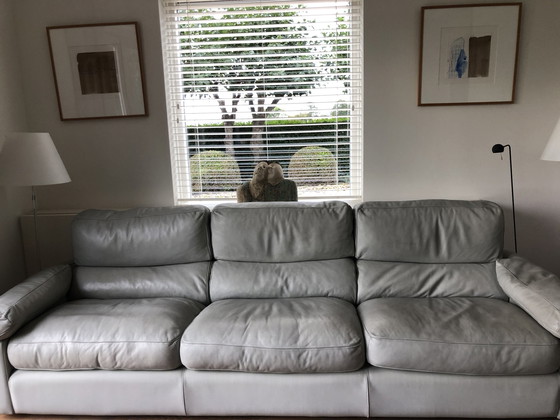 Image 1 of Poltrona Frau Sofa hellgrau