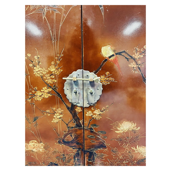 Image 1 of Vintage chinesischer Brautschrank