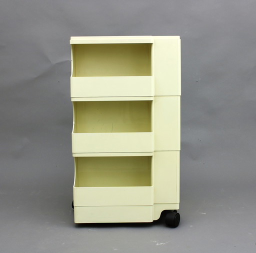 Joe Colombo, Boby Trolley, B-Linie