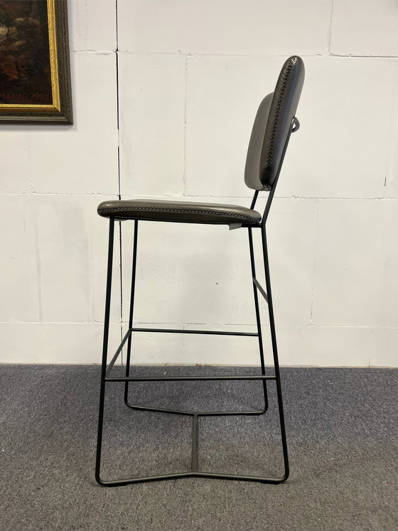 Image 1 of Bert Plantagie Kiko Barstuhl