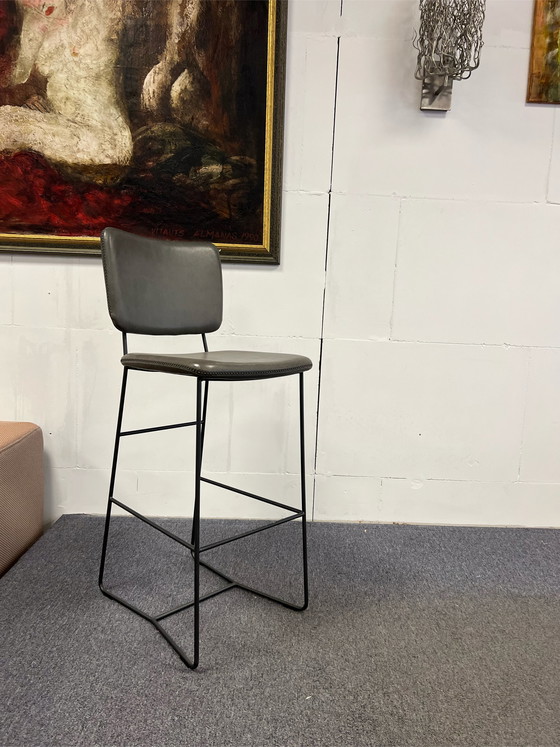 Image 1 of Bert Plantagie Kiko Barstuhl