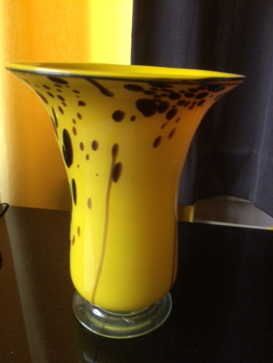 Image 1 of Vintage Glasvase