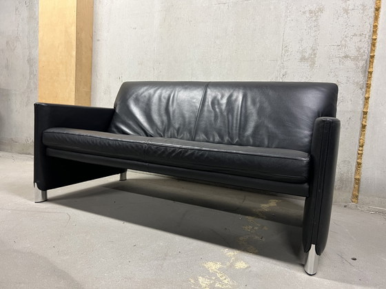 Image 1 of Jori So Good 2-Sitzer-Sofa aus schwarzem Leder