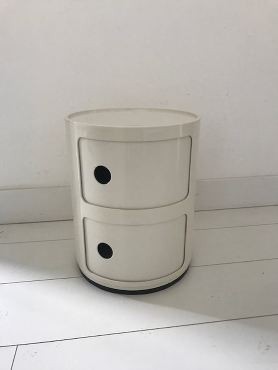 Image 1 of Anna Castelli für Kartell Nachttisch