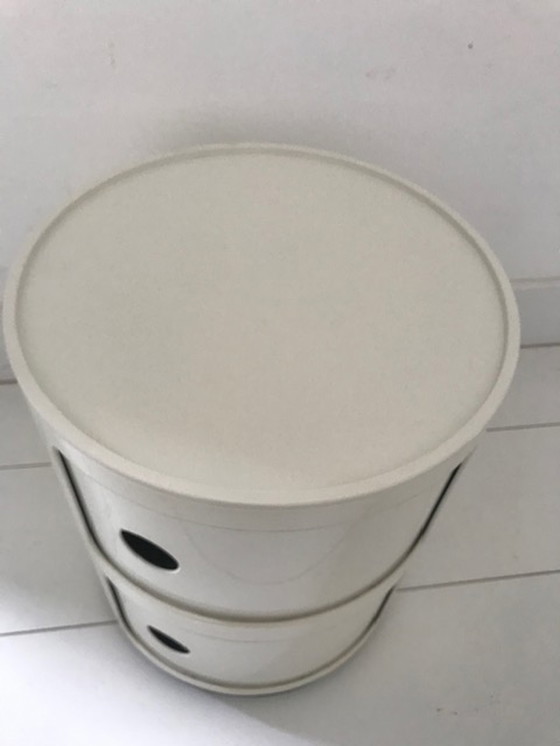 Image 1 of Anna Castelli für Kartell Nachttisch