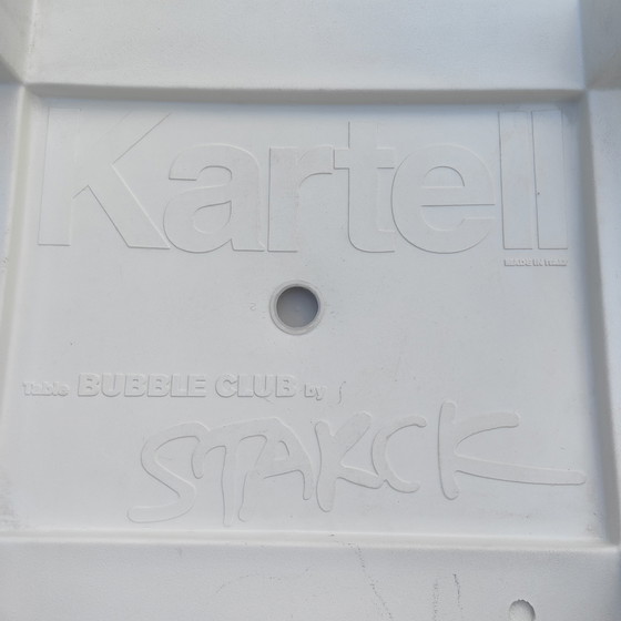 Image 1 of Kartell Bubble Club Beistelltisch cremefarben