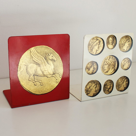 Image 1 of 2x Piero Fornasetti Cammei Buchstützen