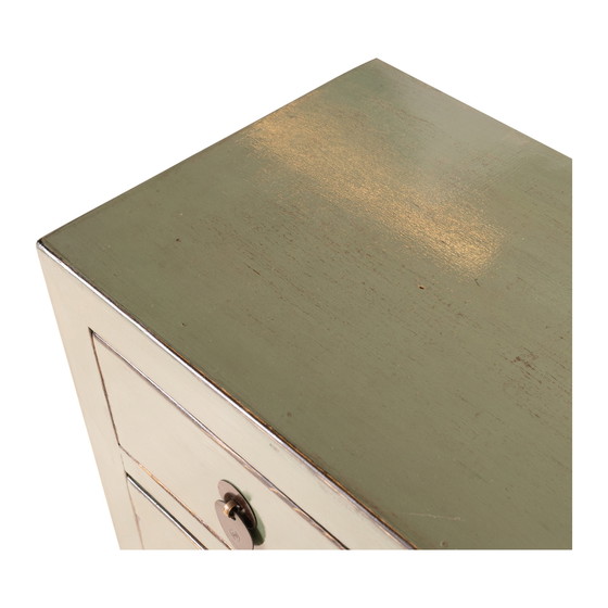 Image 1 of Chinesischer Konsolentisch in sanftem Grün