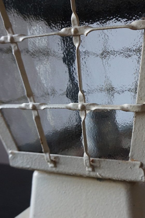 Image 1 of Gartenlampe aus Metall aus den 1960er Jahren