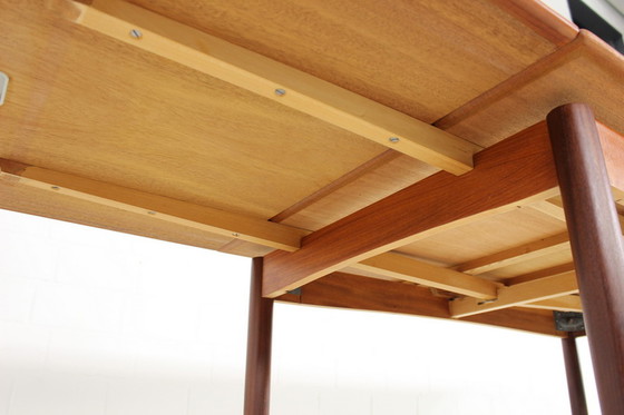 Image 1 of AM Møbler Mid-Century Danish Teak Dining Table / Esstisch, extendable