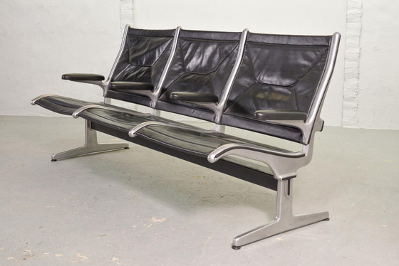 Image 1 of 3-Sitzer-Sofa Charles Eames für Herman Miller Tandem Sling Airport