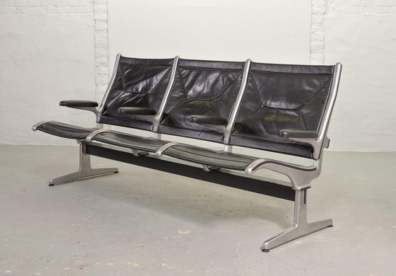 Image 1 of 3-Sitzer-Sofa Charles Eames für Herman Miller Tandem Sling Airport