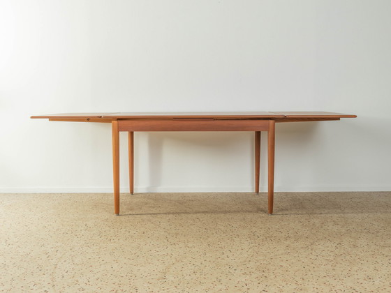 Image 1 of ausziehbarer Esstisch