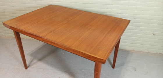 Image 1 of Vintage ausziehbare Speisetafel