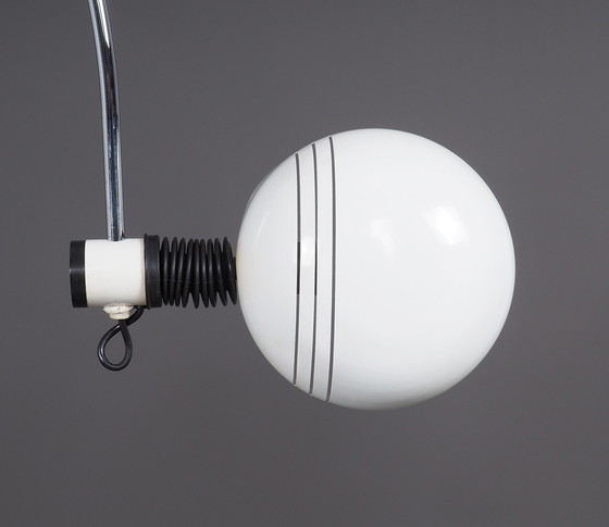 Image 1 of Space Age Bogenlampe