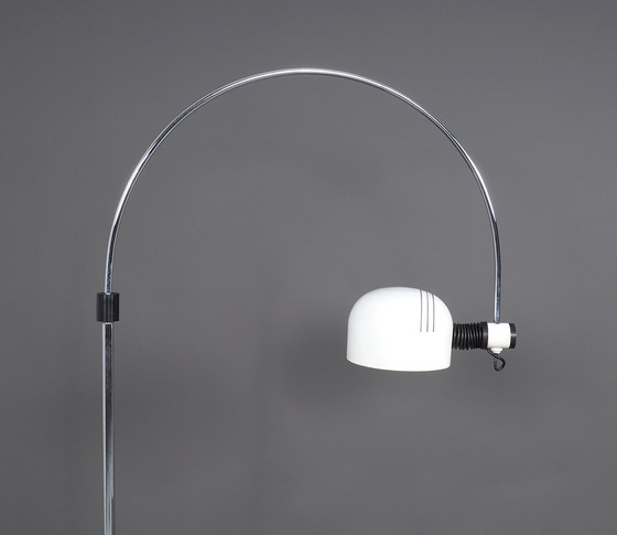 Image 1 of Space Age Bogenlampe