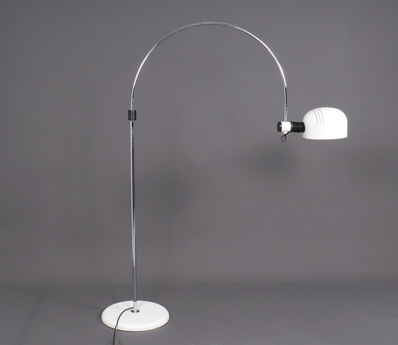 Image 1 of Space Age Bogenlampe