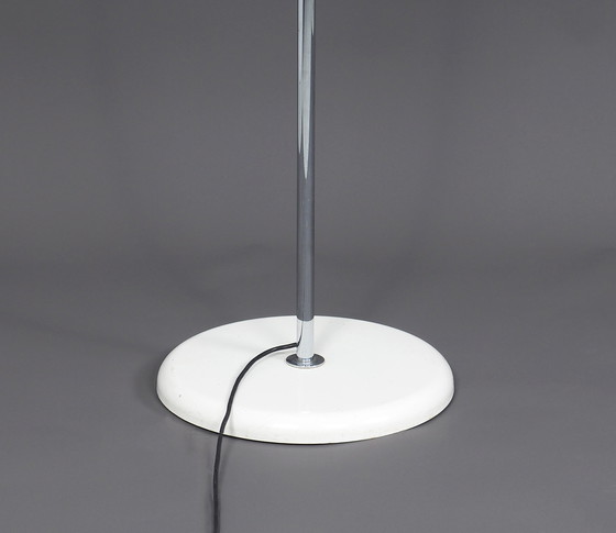 Image 1 of Space Age Bogenlampe