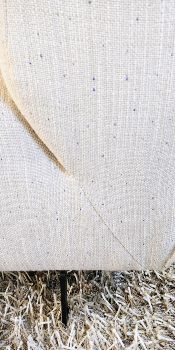 Image 1 of Montel Moreno bank + hocker