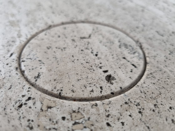 Image 1 of Up&Up Couchtisch aus Travertin