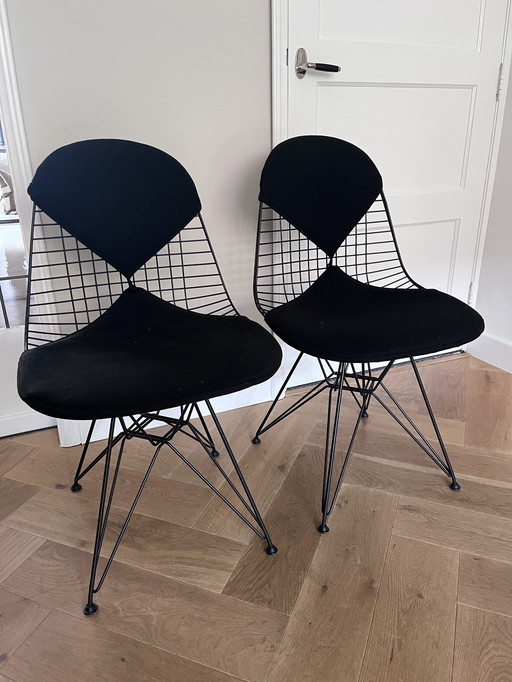 2 x Vitra Wire DKR Schwarz mit schwarzem Bikini