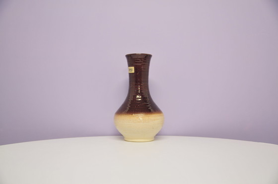 Image 1 of beige & braune westdeutsche Vase Bay