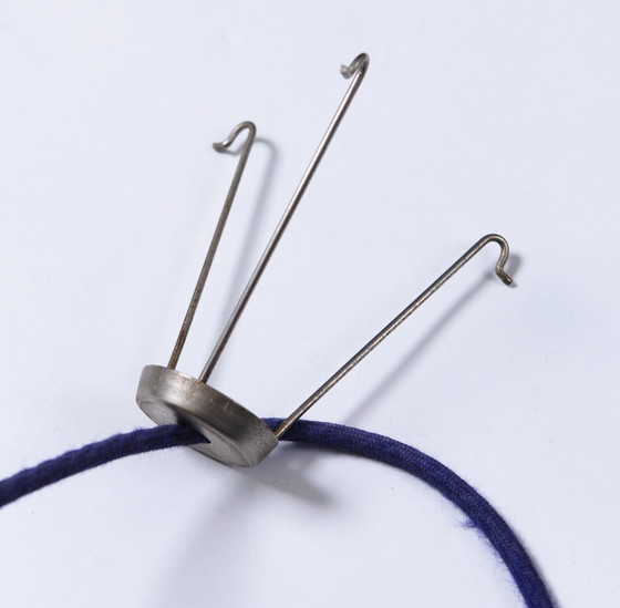 Image 1 of 4 Blumentopflampen aus Emaille von Louis pulses Verner Panton