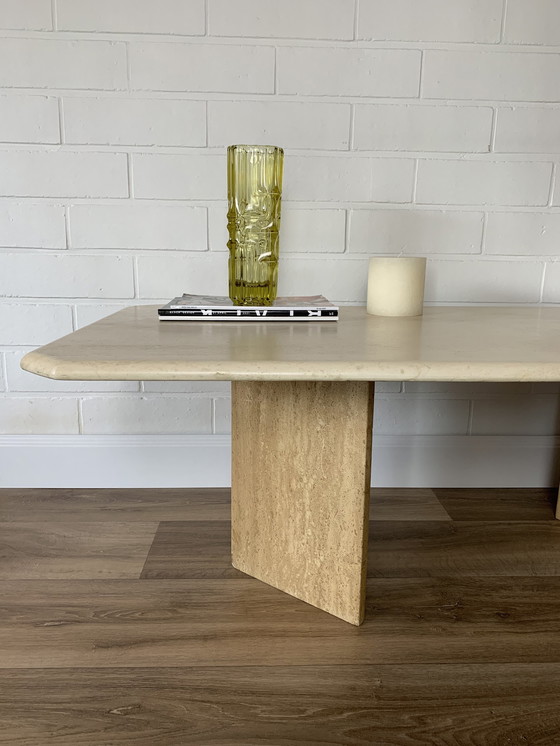 Image 1 of Couchtisch aus Travertin