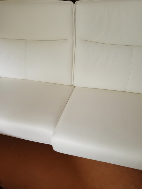 Image 1 of Modernes 3-Sitzer-Sofa PROMINENT !