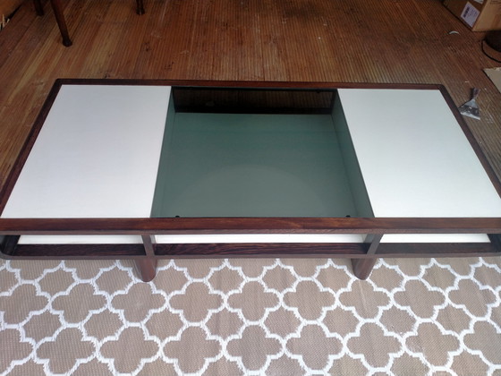 Image 1 of Vintage Couchtisch