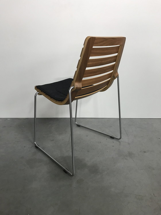 Image 1 of 2x Globe und Norway Says Dock Hochstuhl von Espen Voll und Tore Borgerson