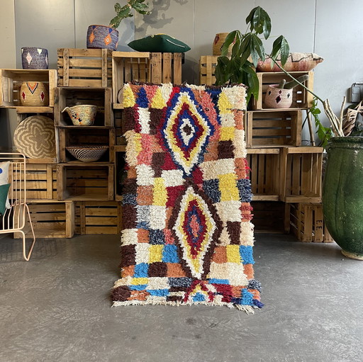 Vintage marokkanischer bunter handgemachter Teppich