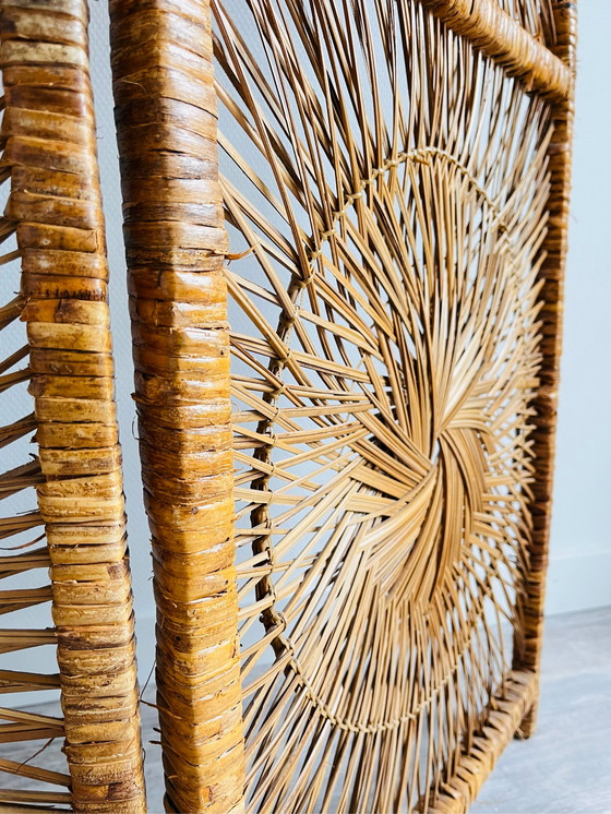 Image 1 of Vintage Sunburst Paravent aus Rattan