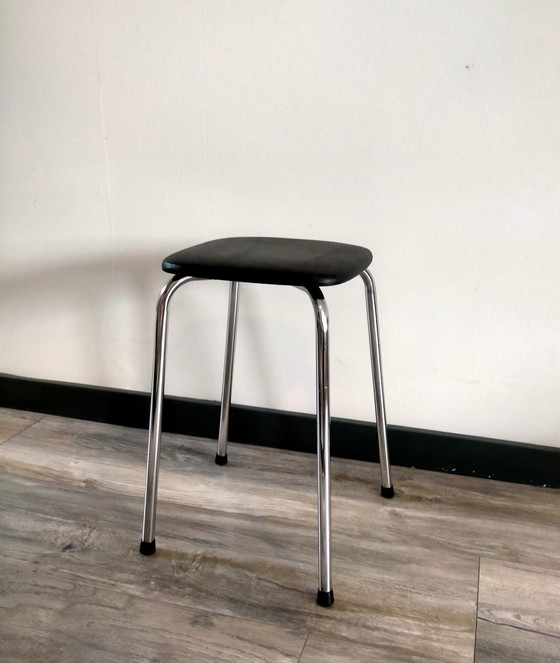 Image 1 of 4x alte Hocker