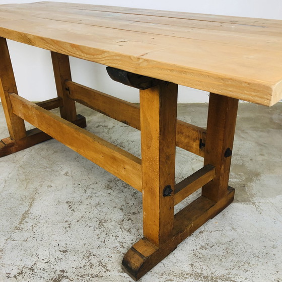 Image 1 of Werkstatttisch aus Holz