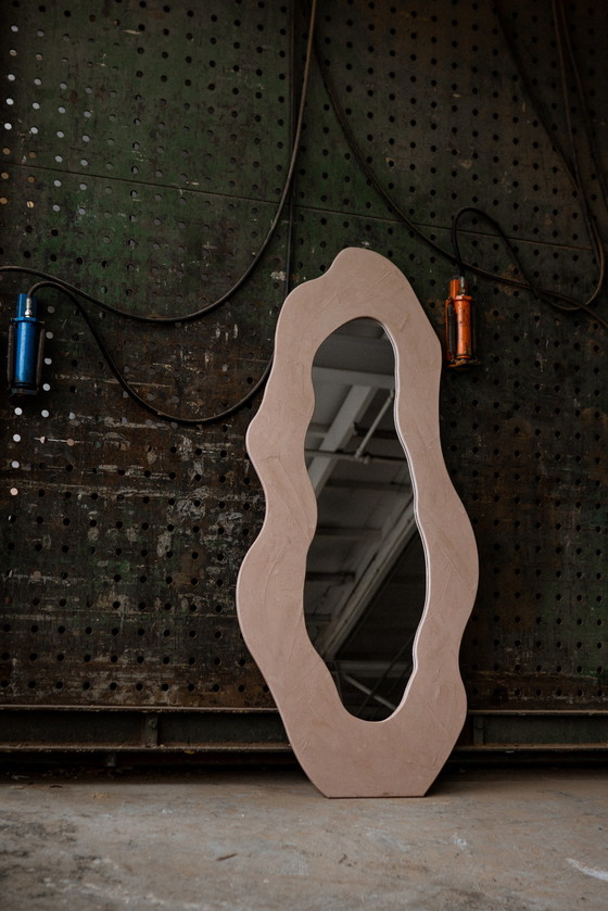 Image 1 of 1/1 Studio Zuiderveld Spiegel aus Beton