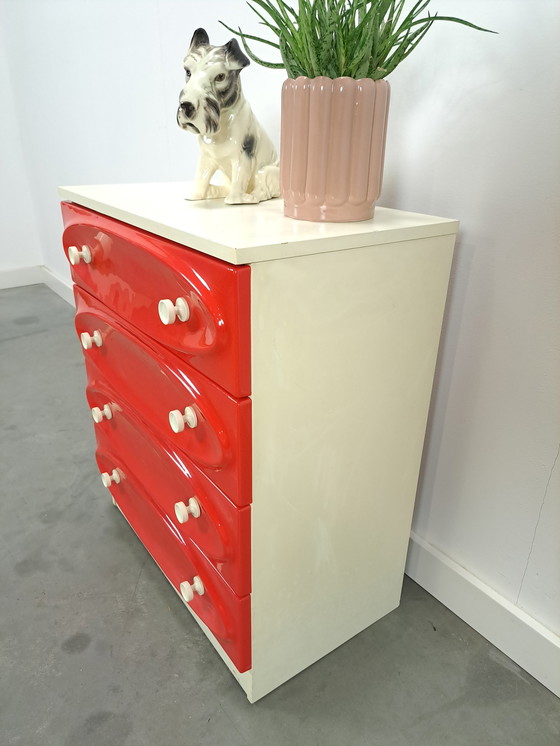 Image 1 of Vintage Kommode mit rot-rosa Kunststoffschubladen 1970