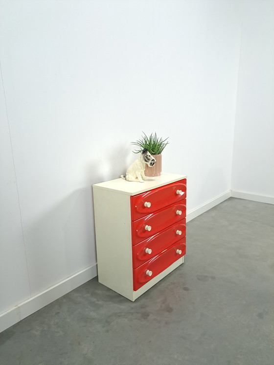 Image 1 of Vintage Kommode mit rot-rosa Kunststoffschubladen 1970