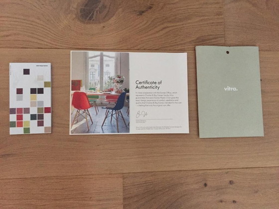 Image 1 of Vitra Eames DAW Stuhl Granitgrau - Ahorn