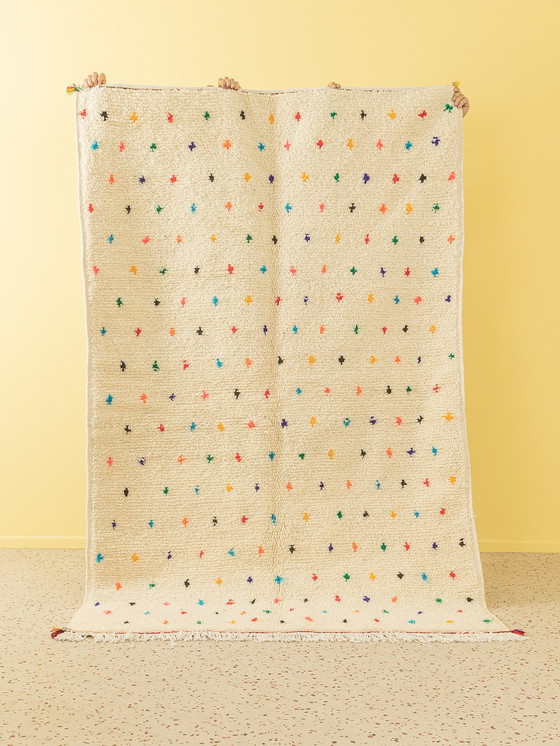 Image 1 of Happy Dots Berberteppich