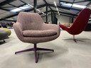 Pode Spot Rotate Sessel aus rosa Stoff