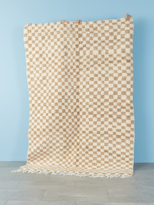 Kleiner Berber-Teppich mit Sandkaros