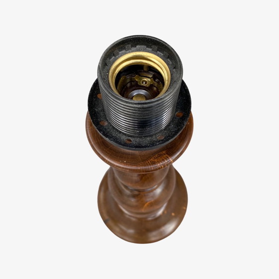 Image 1 of 1950er Retro Tischlampe aus dunklem Holz