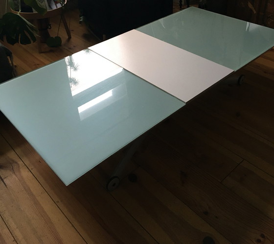 Image 1 of Ligne Roset Yoyo verstellbarer Couchtisch im Vintage-Design