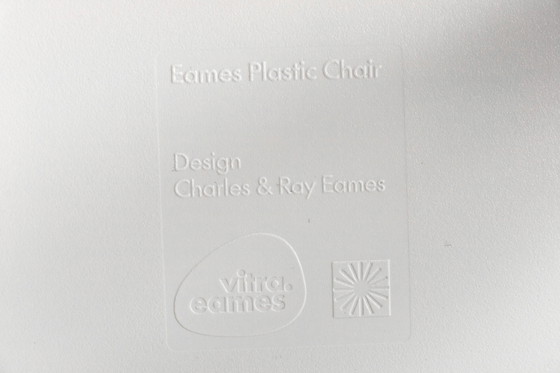 Image 1 of Vitra Eames Plastic Side Chair DSS (Lagerbestand: 50)