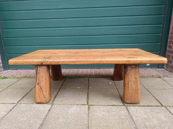 Image 1 of Brutalist Couchtisch aus Eichenholz