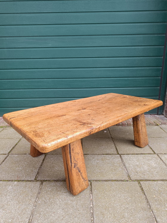 Image 1 of Brutalist Couchtisch aus Eichenholz