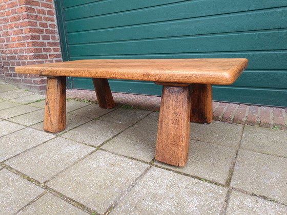Image 1 of Brutalist Couchtisch aus Eichenholz