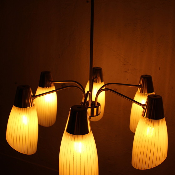 Image 1 of Kronleuchter aus der Mid-century